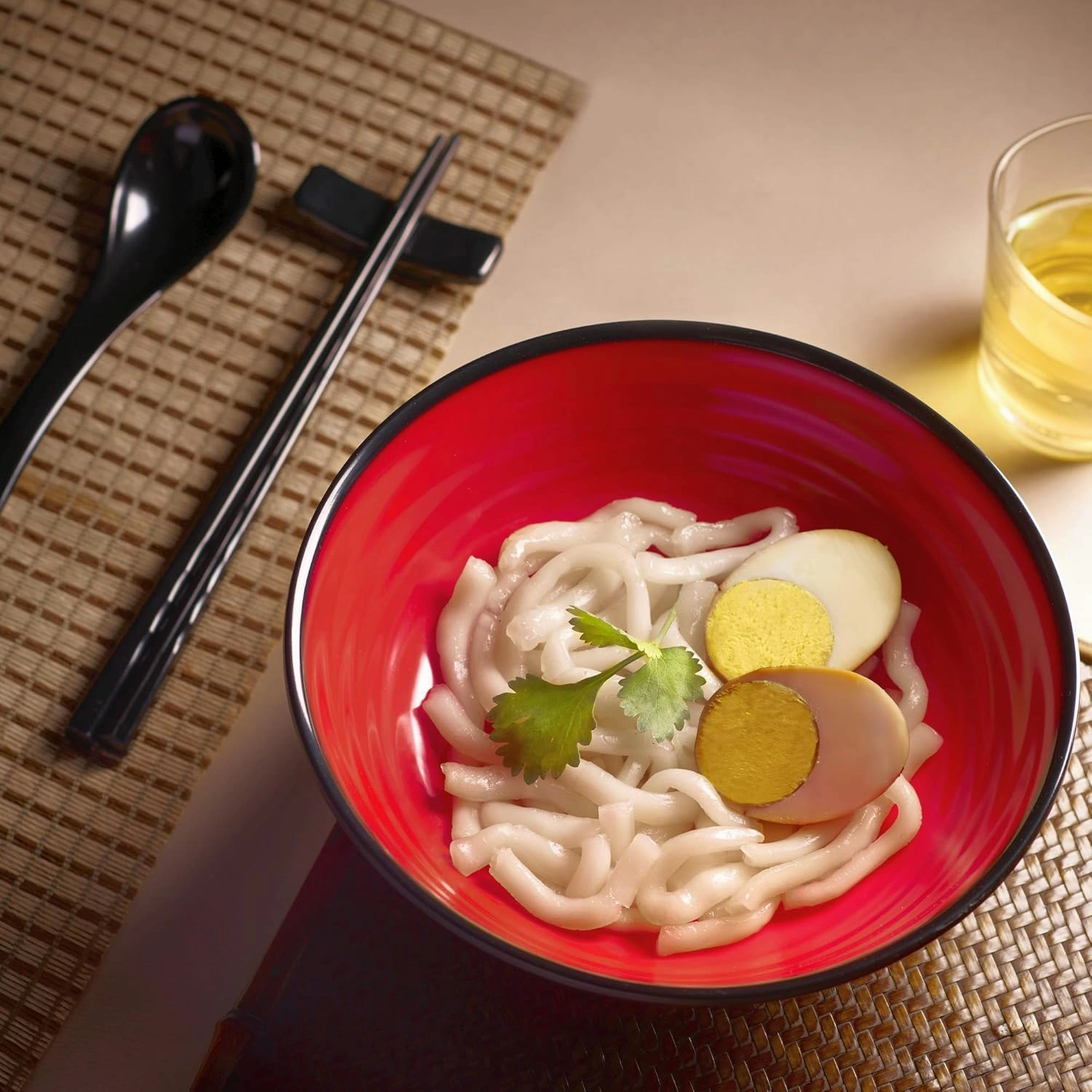 4 Noodle Bowls Set - large 32oz Ramen Bowl Set for authentic Asian Cuisine - with Dipping Bowls, Spoons, Chopsticks & Chopstick Stands. Enjoy Thai Miso Udon Wonton (4 Bowl Set, Red-Black)