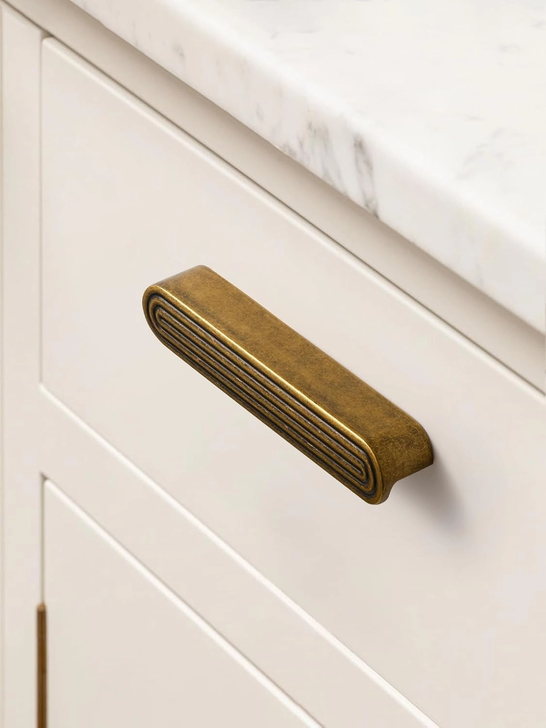 5 Pack Antique Brass Cabinet Pulls 5" Hole Center Vintage Drawer Pulls Circle Bathroom Dresser Handles Hardware Zinc Alloy