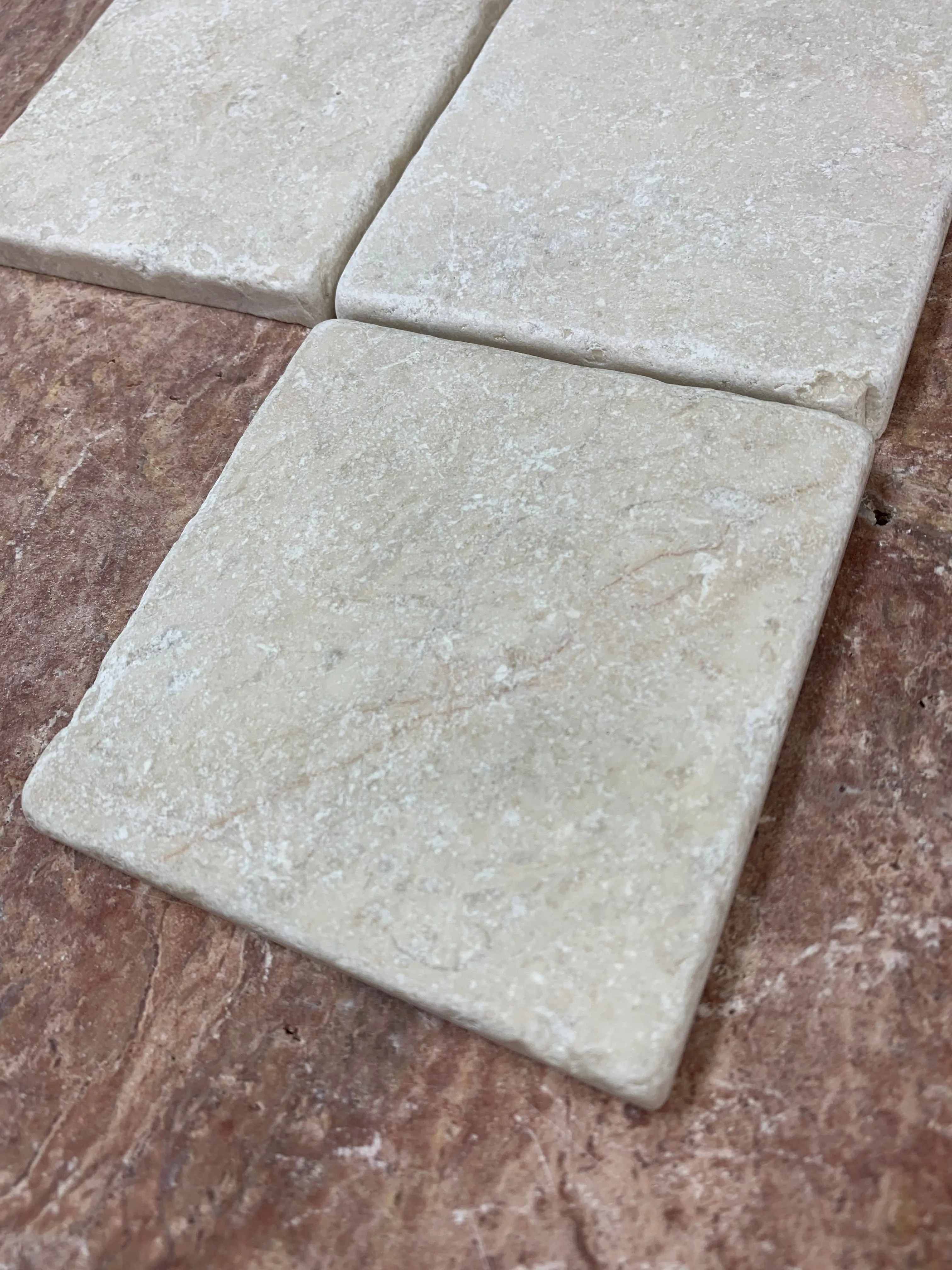 CREMA MARFIL MARBLE TUMBLED