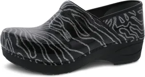Dansko XP 2.0 Clogs - Lightweight Slip-Resistant Footwear for Comfort and Support - Ideal for Long Standing Professionals - Nursing, Veterinarians, Healthcare Professionals