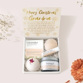 Dear Ava Spa Gifts for Women - Organic Self Care luxury Anti Stress Relaxing Bath and Body Kit Set Basket Box for Her with Heartfelt Card - Christmas Gift for Grandmother Grandma