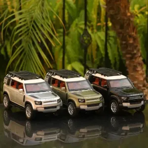 Diecast Defender Toy Car (1:22 Scale)