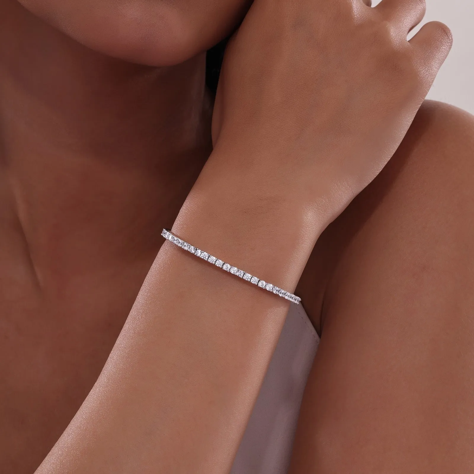 Flexible Tennis Bracelet B0187CLP68
