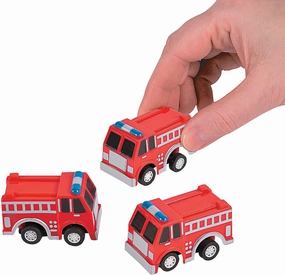 Fun Express - Pull Back Fire Truck for Birthday - Toys - Vehicles - Cars & Boats & Racers - Birthday - 12 Pieces