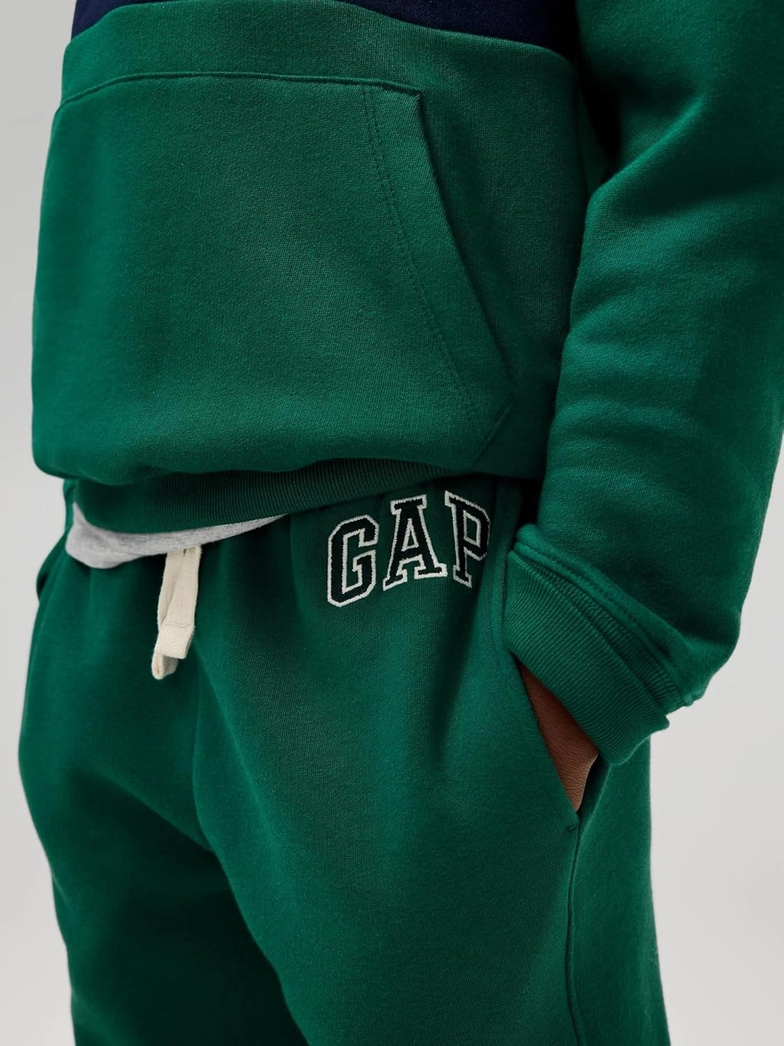 GAP Boys' Heritage Logo Pull-on Jogger Sweatpants