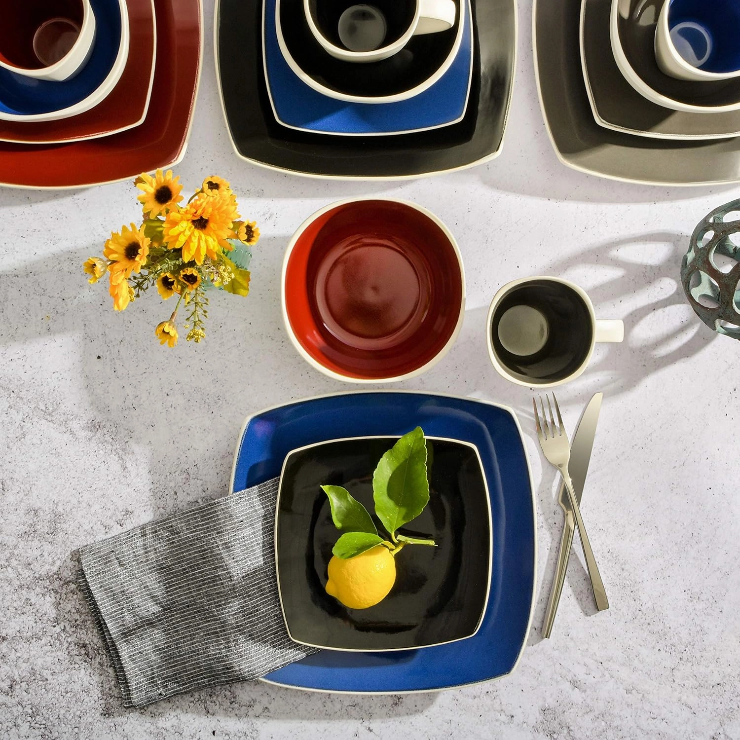 Gibson Soho Lounge Square Reactive Glaze Stoneware Dinnerware Set, Service for 4 (16pc), Red/White