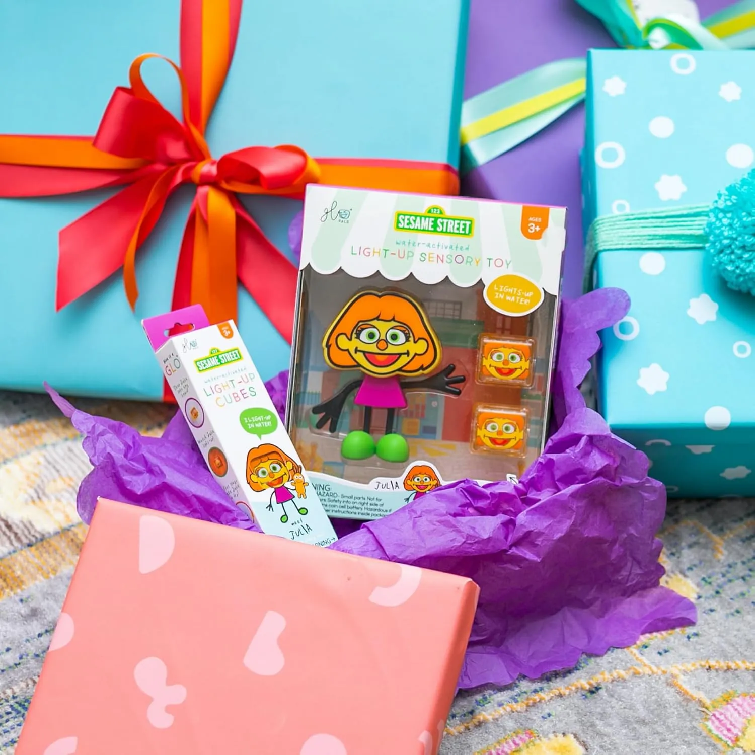 Glo Pals x Sesame Street Water-Activated Light-Up Cubes for Sensory Play (Julia - Cubes with Character)