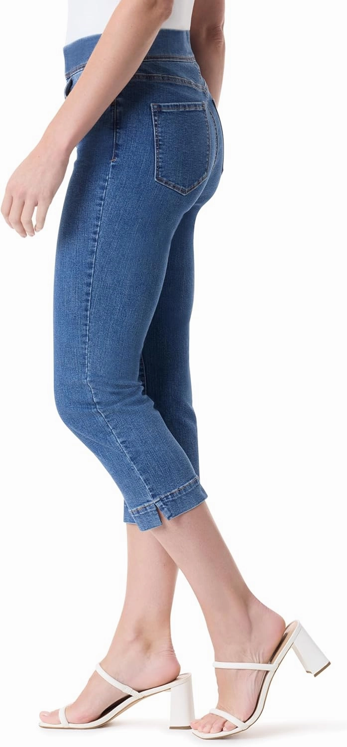 Gloria Vanderbilt Women's Amanda Pull on Capri Standard