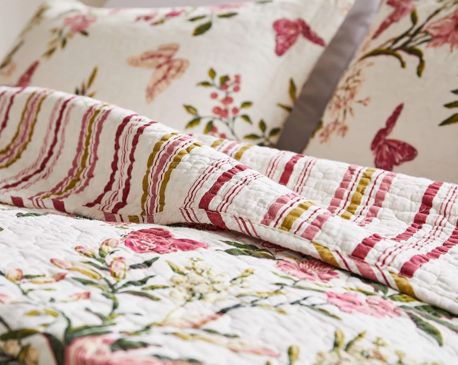 Greenland Home 100% Cotton Fashion Quilt Collection, Prewashed, Reversible Quilt Set, 2-Piece Twin/XL, Butterflies