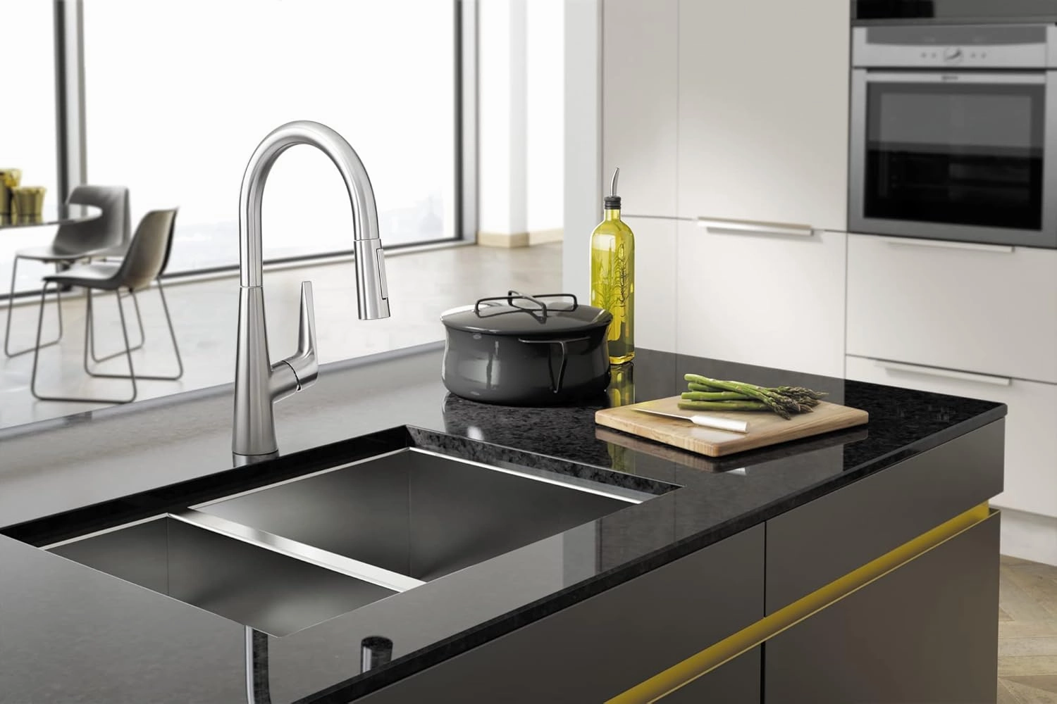 hansgrohe Talis S Black High Arc Kitchen Faucet, Kitchen Faucets with Pull Down Sprayer, Faucet for Kitchen Sink, Magnetic Docking Spray Head, Matte Black 72813671