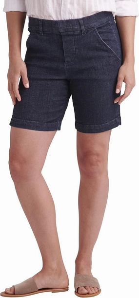 JAG Jeans Women's Maddie Mid Rise 8" Pull-on Short