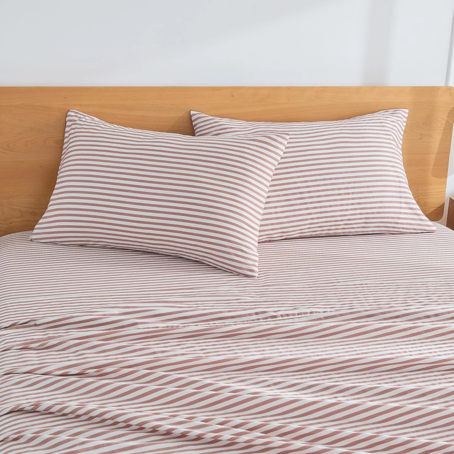 JELLYMONI 100% Natural Cotton Striped King Pillowcases Set, 2 Pack White and Pink Stripes Pattern Printed Pillow Covers with Envelope Closure(Pillows are not Included)