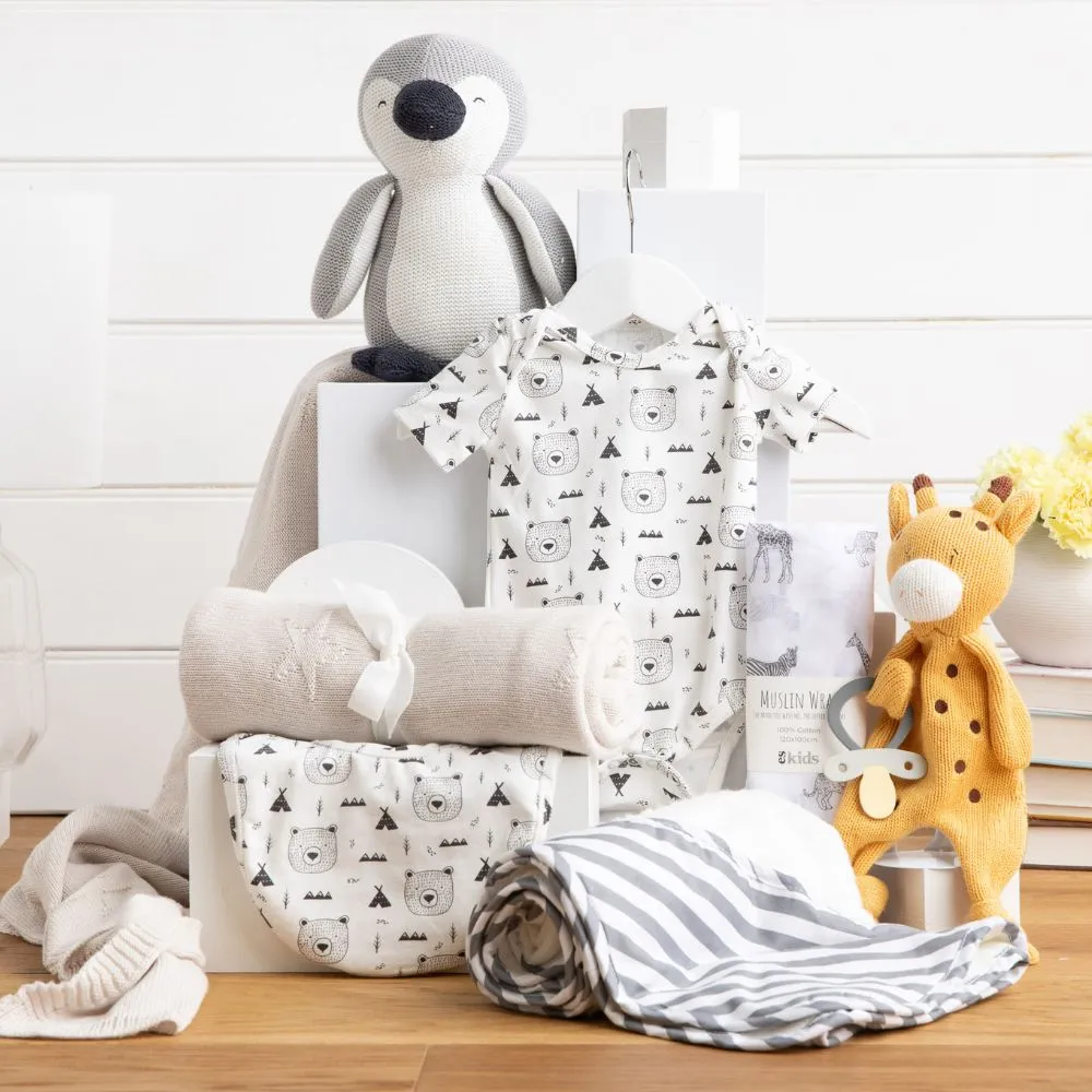 Knitted Classic Unisex Baby Hamper