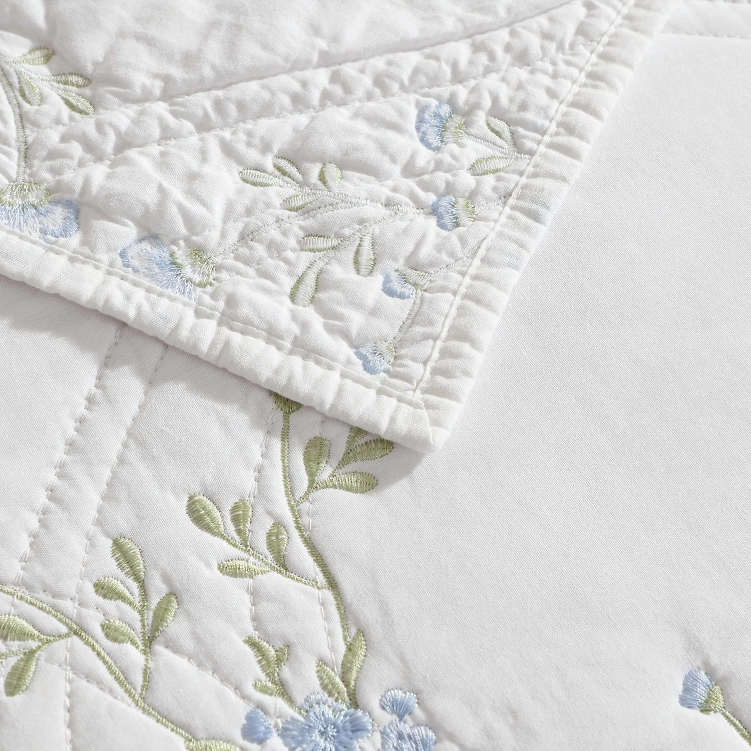 Laura Ashley - Full/Queen Quilt Set, Super Soft & Breathable Embroidered Bedding with Matching Sham(s), Floral Home Decor (Floral Embroidery Blue, Full/Queen)