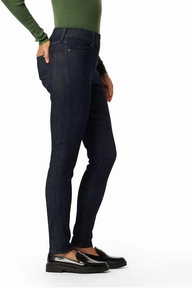 Levi Strauss Signature Gold Women's Totally Shaping Ultimate Pull-on Skinny Jeans (Also Available in Plus)