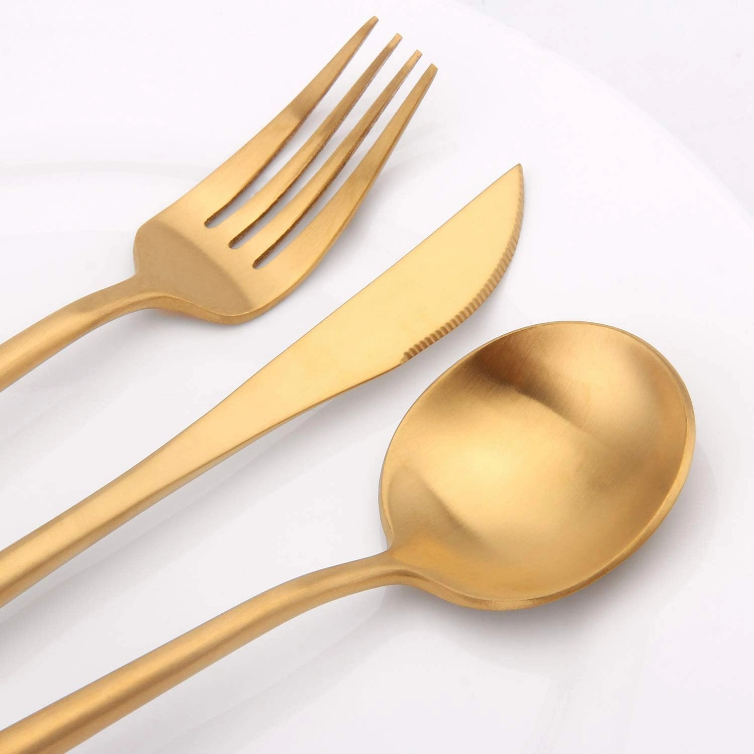 Matte Gold Silverware Set, Vanys 30 Piece Stainless Steel Cutlery Flatware Set, Kitchen Utensil Sets for 6, Tableware With Knife Spoons And Forks Set, Satin Finished Polished