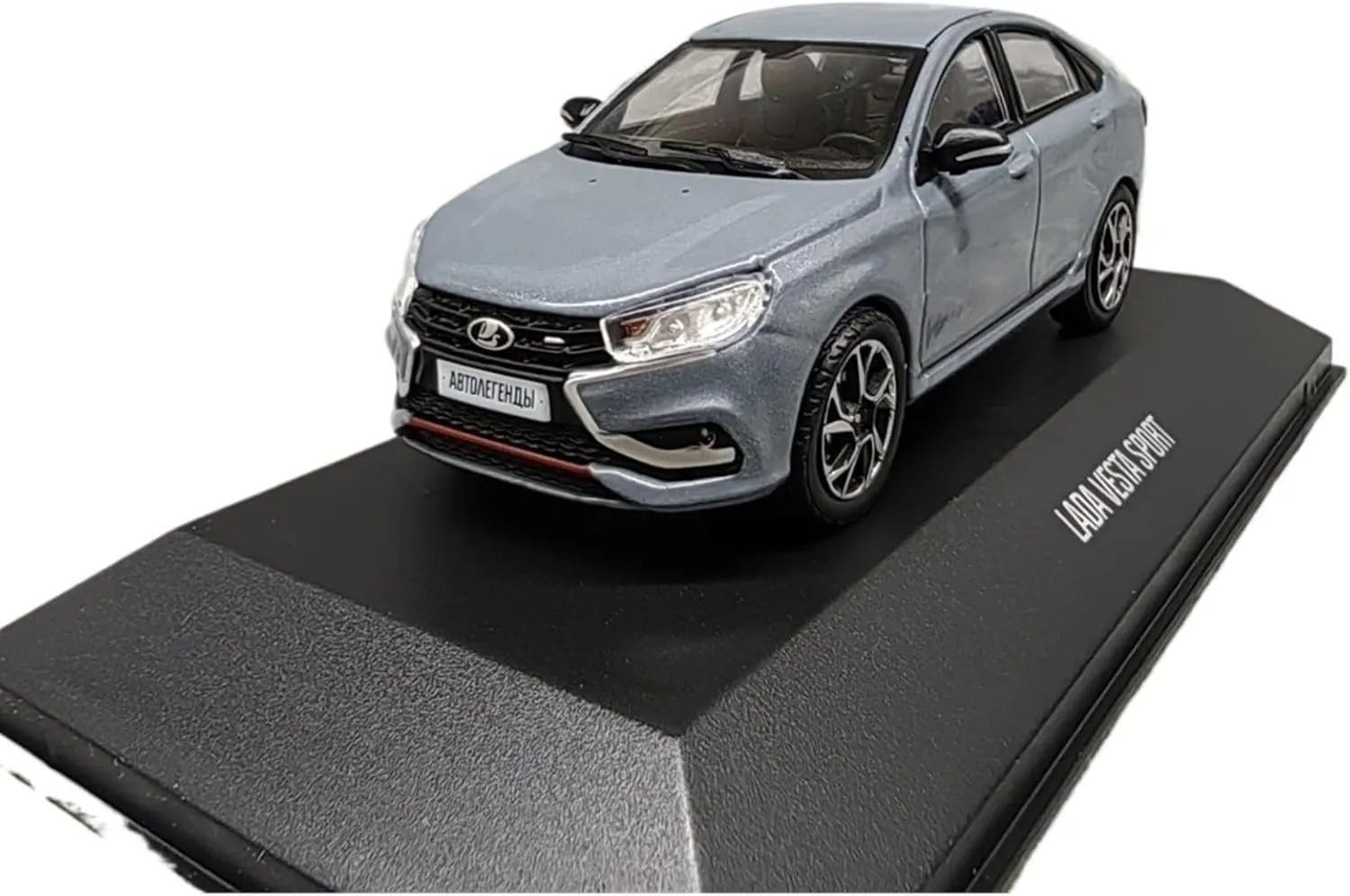 Metal Vehicles Toys 1/43 for Lada Vesta Sport Classic Alloy Car Model Display Interior Decoration Metal Toy Vehicle Home Or Office Décor