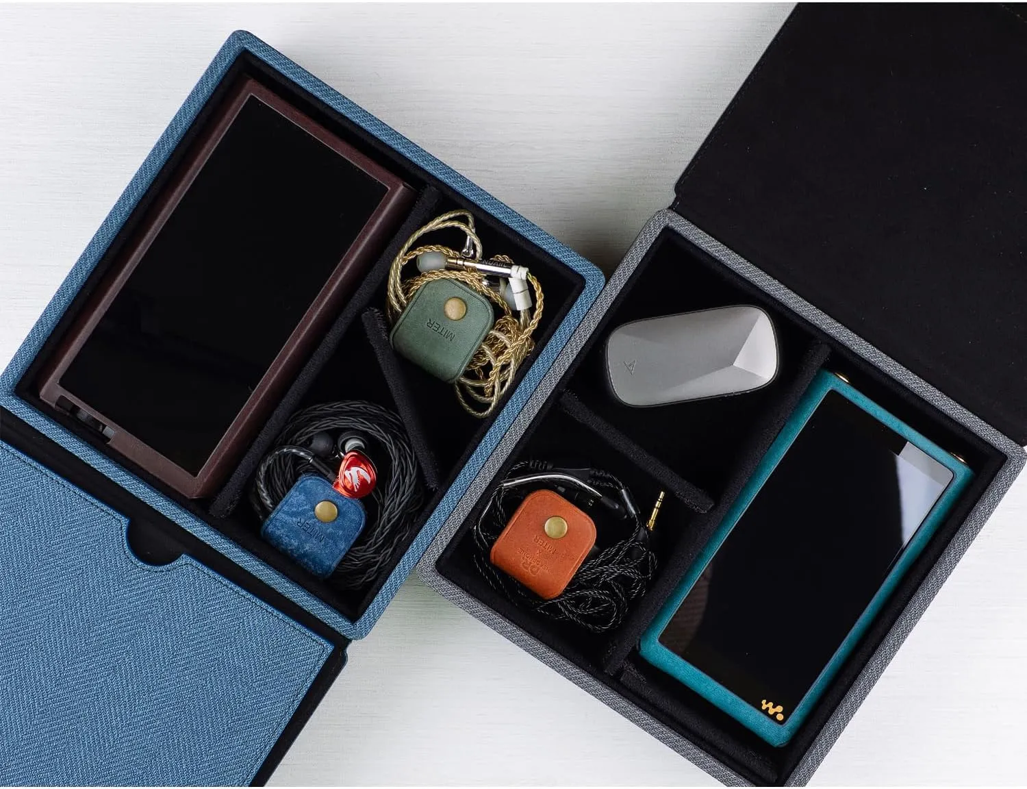 MITER Carrying Case for FiiO iBasso Sony Shanling HiBy Cayin Astell&Kern Questyle, Handmade Acrylic Window Hard Storage Box for IEM Earphones   Digital Audio Player (Acrylic 4 Earphones Case-Blue)