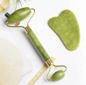 Natural Gua Sha Stone Jade Face Roller