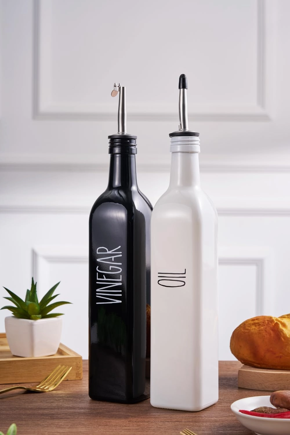 Olive Oil Dispenser, Dispenser Set for Oil & Vinegar, Farmhouse Kitchen Decor (Black and White)
