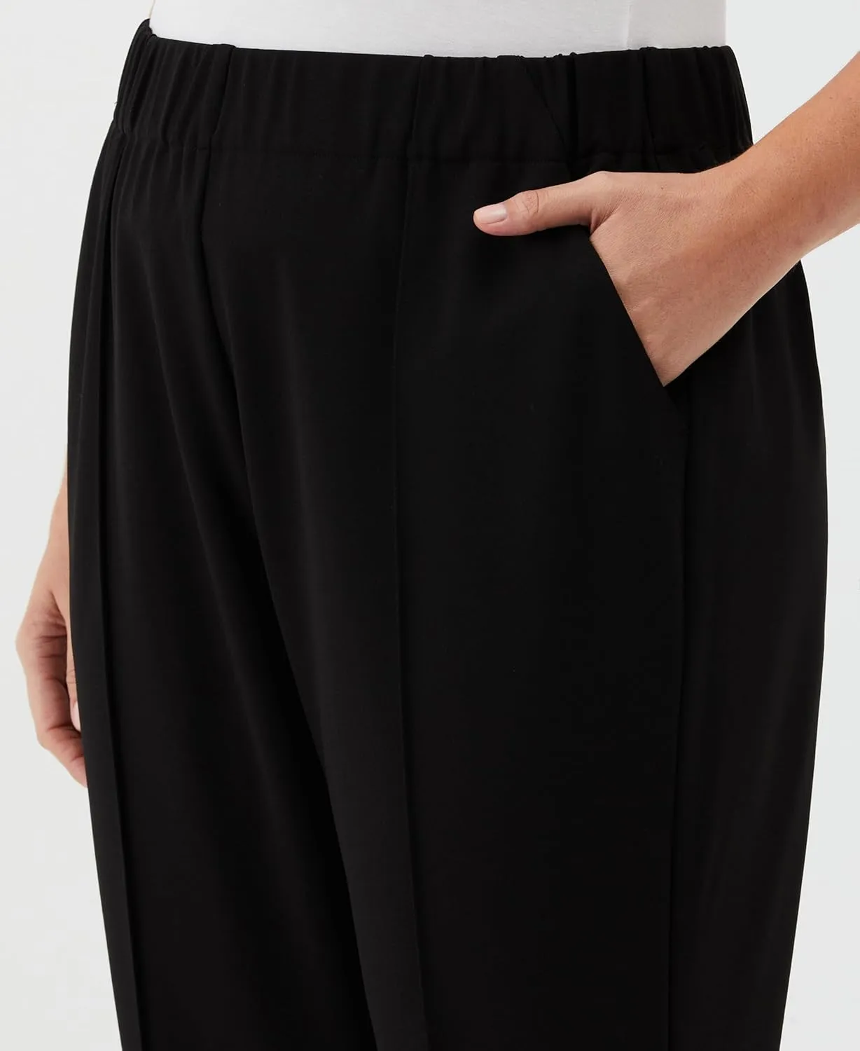 Rafaella Women's 27" Plus Size Easy Pull-on Pants with Stretch Crepe Fabric, Straight Leg Classic Fit, Cropped Work Slacks