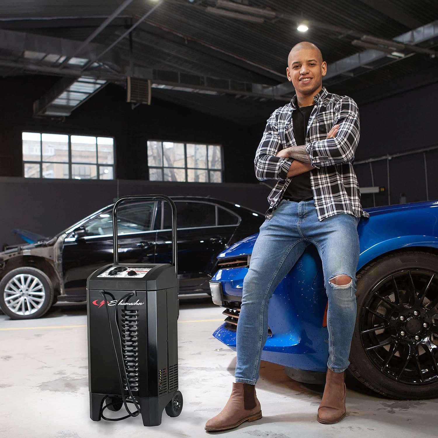Schumacher Electric Manual Battery Charger & Engine Starter – 6V/12V 250A Heavy-Duty Battery Charger with 50A Boost Mode, Color-Coded Clamps, 6-Foot Output Cables & Rugged Design SC1445