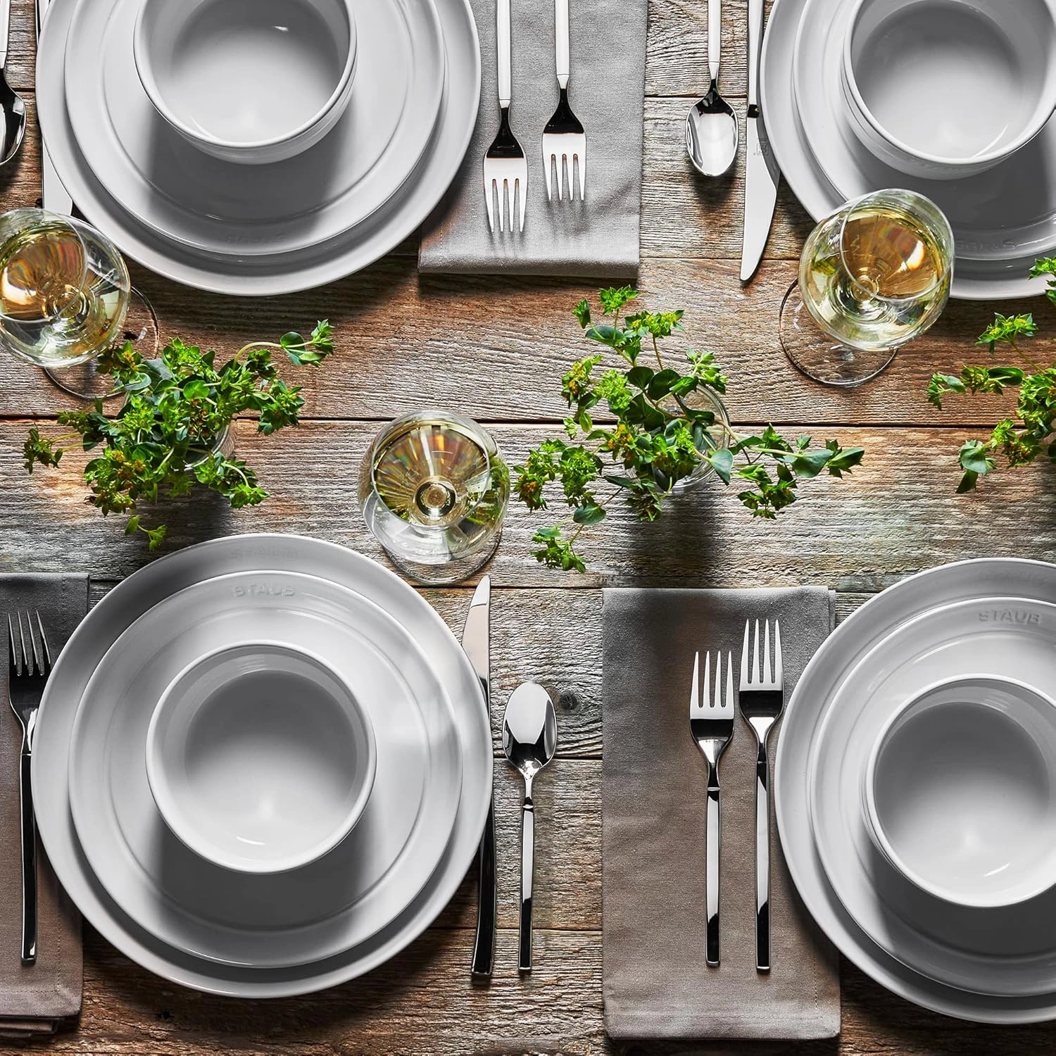 Staub Ceramic Dinnerware 12-pc Set - White