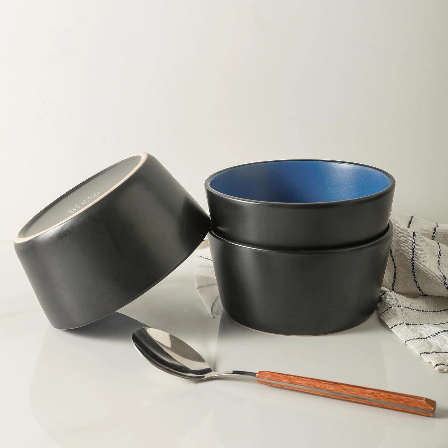 Stone Lain Albie Stoneware 32-Piece Modern Dinnerware Set, Kitchen Plates and Bowls Sets, Dish Set for 8, Blue and Black