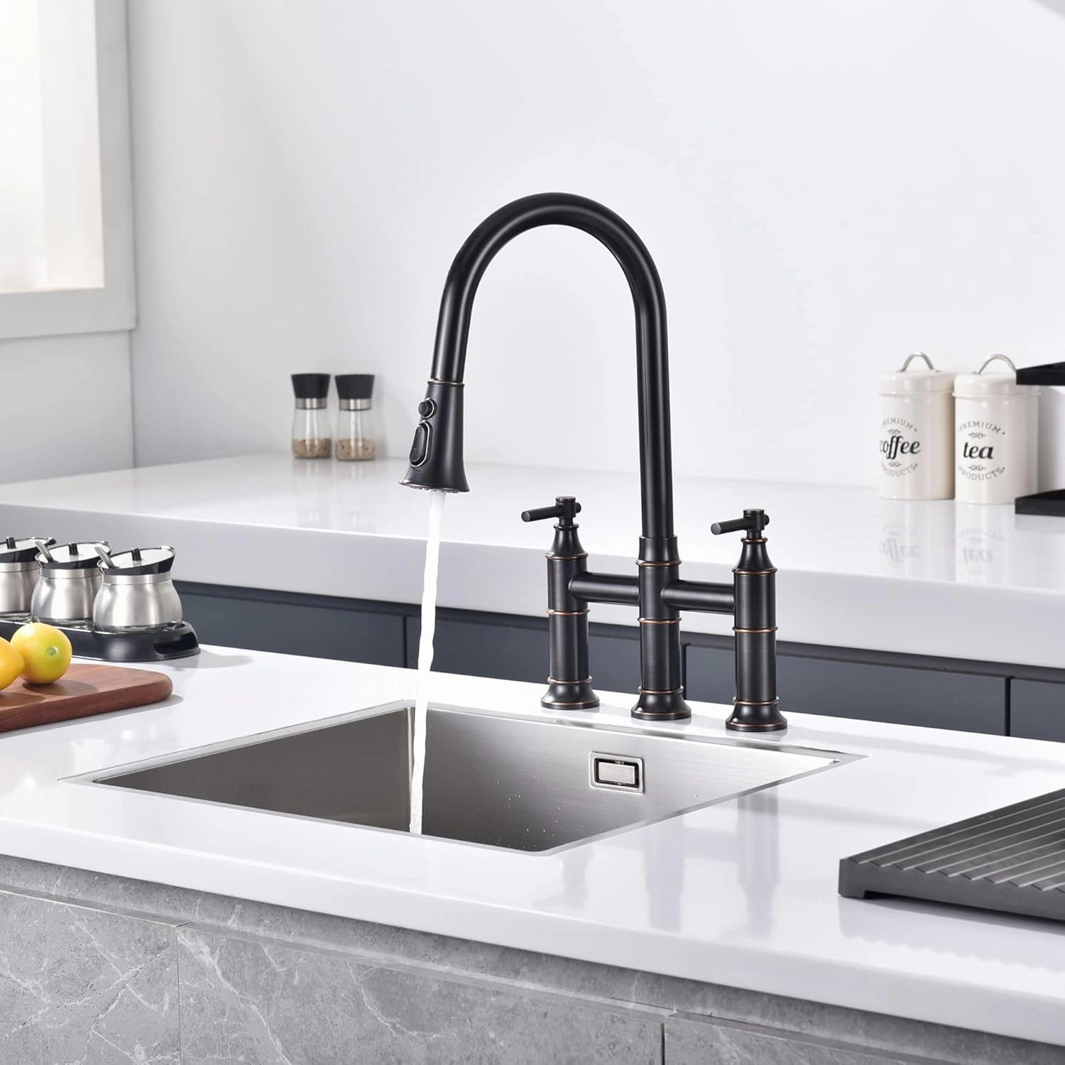 SUMERAIN Bridge Kitchen Faucet with Pull Down Sprayer, 3 Hole Kitchen Sink Faucet 2 Handle 8 Inch Faucet for Kitchen Sink Stainless Steel Oil Rubbed Bronze