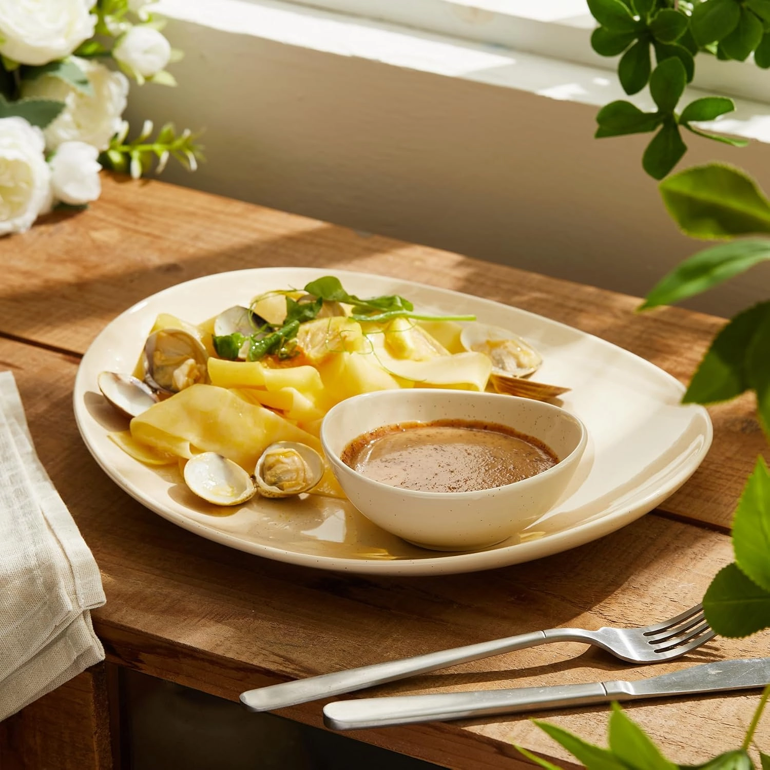 Sweese 4 Inch Porcelain Small 4 oz Bowls for Sauce | Charcuterie | Dipping | Snack | Condiment | Side Dishes Set of 6 - Microwave, Dishwasher and Oven Safe - Beige