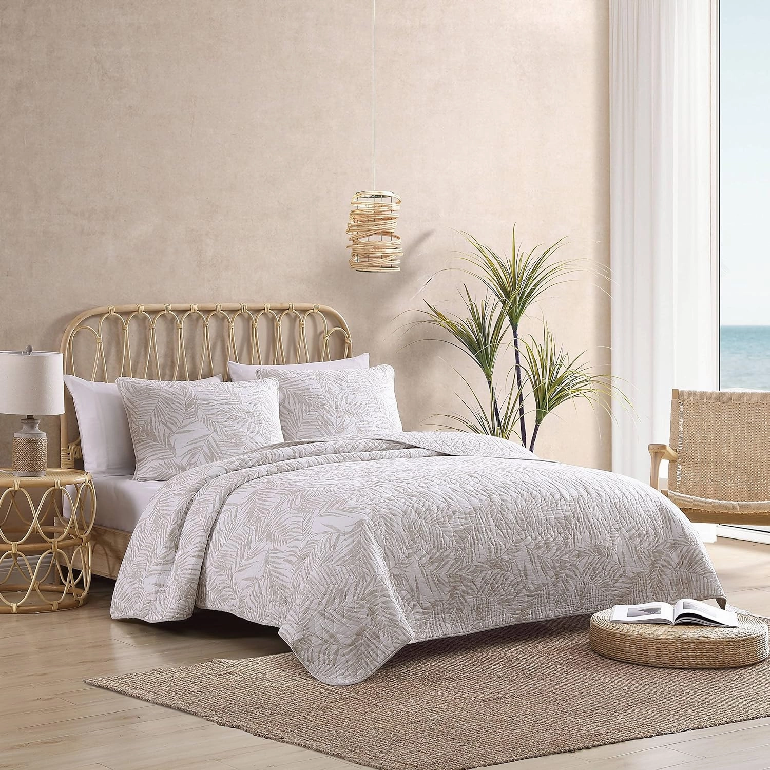 Tommy Bahama - Queen Quilt Set, Reversible Cotton Bedding with Matching Shams, Soft All Season Bedspread, Coastal Bedding Set (Palmday Beige, Queen)