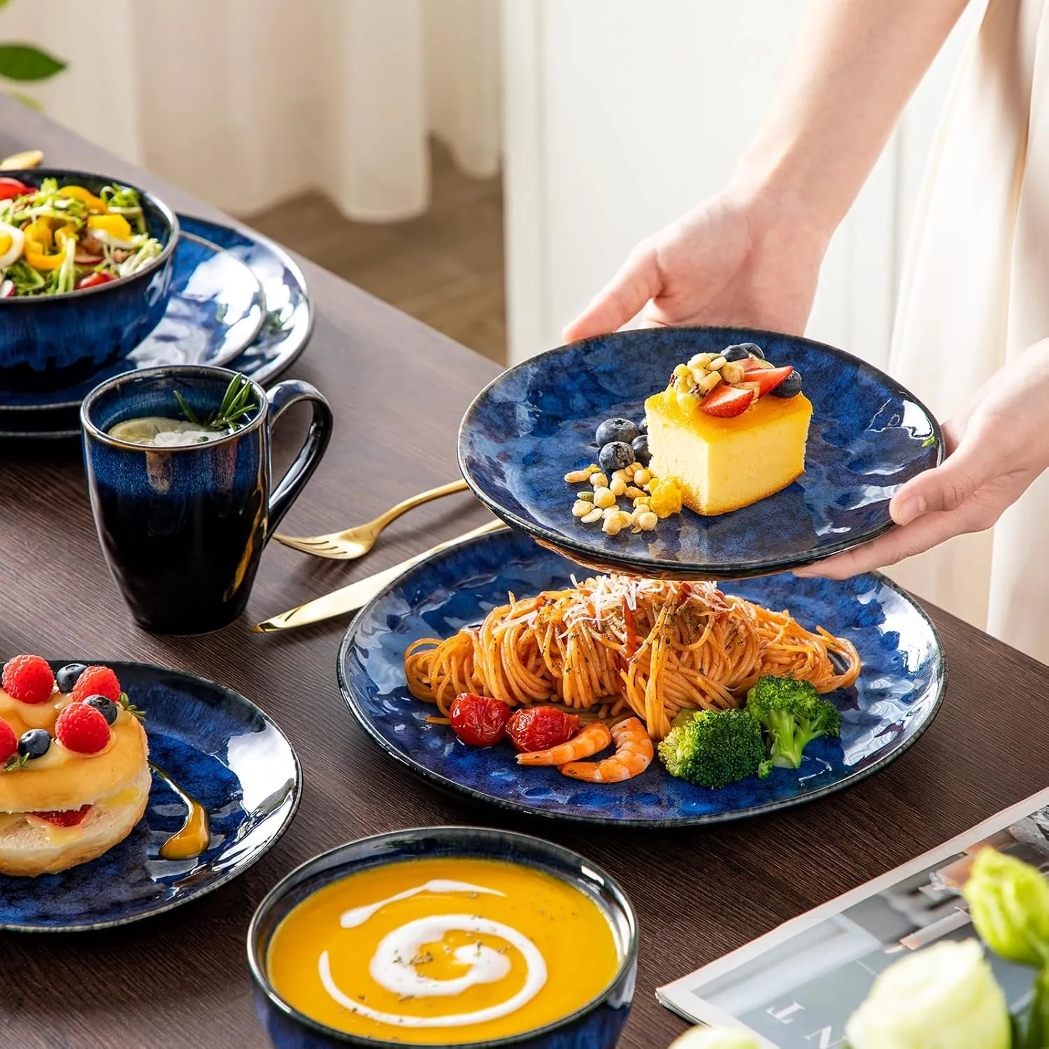 vancasso Starry 16-Pieces Dinnerware Set for 4, Reactive Glaze Blue Stoneware Plates and Bowls Set, Dishes Set with Mugs for 4, Microwave & Dishwasher Safe
