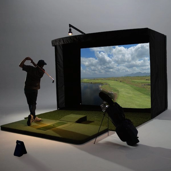 Voice Caddie SC4 Simulator   Launch Monitor