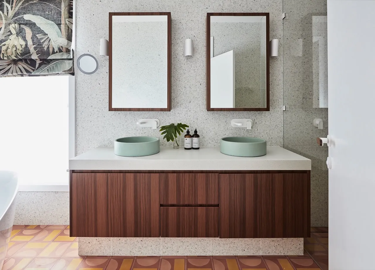 WHITE ITALIAN TERRAZZO TILE